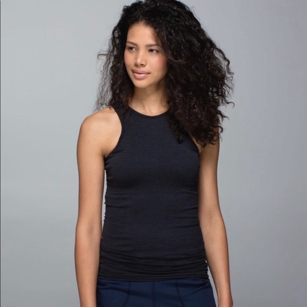 Lululemon seamlessly covered tank